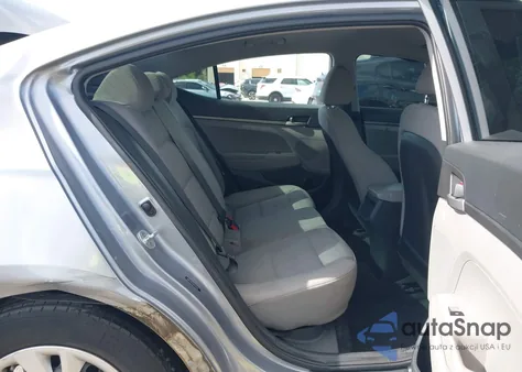 2017 Hyundai Elantra Se z USA, uszkodzony, nr VIN 5NPD74LF6HH126348